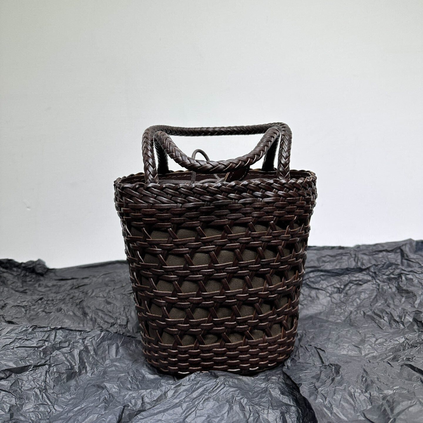 Small Woven Real Leather Drawstring Basket Bag Tote Bucket Beach Shoulder Bag