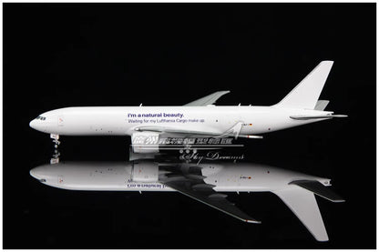 1:400 JC Wings Lufthansa BOEING 777-200LRF Airplane Diecast Plane Aircraft Model