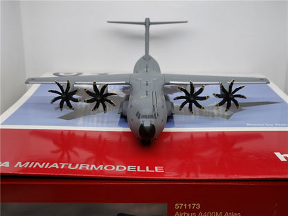 1:200 Herpa A400M Atlas No LXX Squadron RAF Brize Norton Aircraft Diecast Model