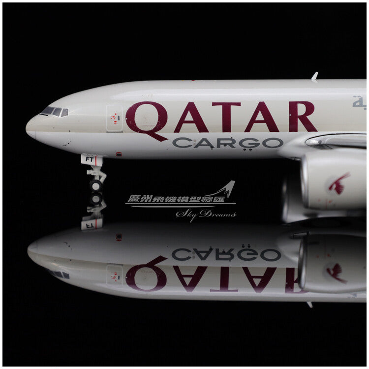 1:400 GeminiJets QATAR Cargo BOEING 777-200LRF Airplane Diecast Aircraft Model