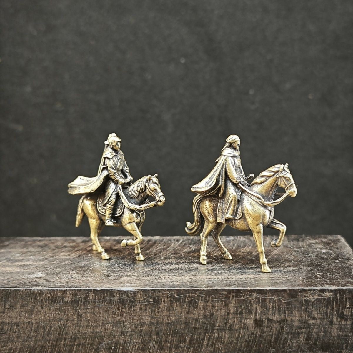 Brass Martial Arts Couple Statue 2pcs 1.18in Mini Chinese Swordsman Decor