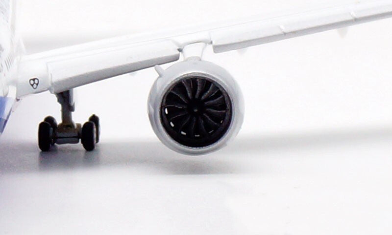 JC Wings CHINA AIRLINES FOR AIRBUS A350-900 B-18912 flaps down 1/400 Plane Model