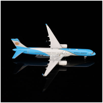 1:400 JC Wings FAA BOEING 757-200 Passenger Airplane Diecast Aircraft Model