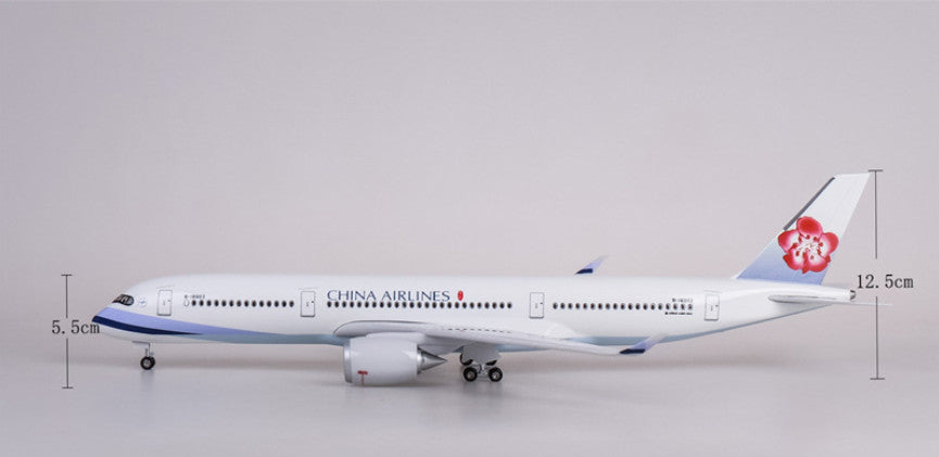 47CM 1:140 CHINA AIRLINES AIRBUS A350 Passenger Plane Landing Gear Resin Model