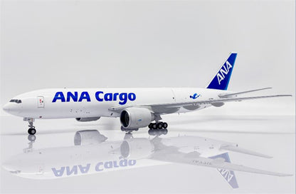 JC wings ANA Cargo for BOEING B777-200F JA771F Opening version 1/200 Plane Model