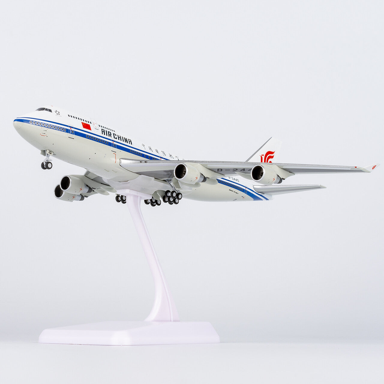 1:400 Bob Capital Airlines Plane A330-200 Diecast Aircraft Model