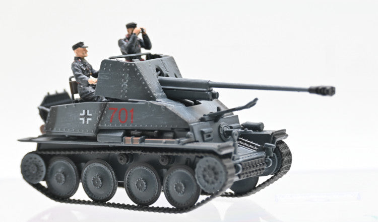 1/72 German Weasel 3 Ⅲ Self-Propelled Anti-Tank Gun +2pcs Soldier Finished Model