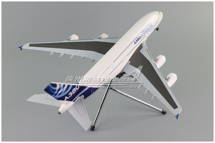 1:200 36CM AIRBUS A380 Passenger Airplane ABS Plastic Aircraft Plane Model