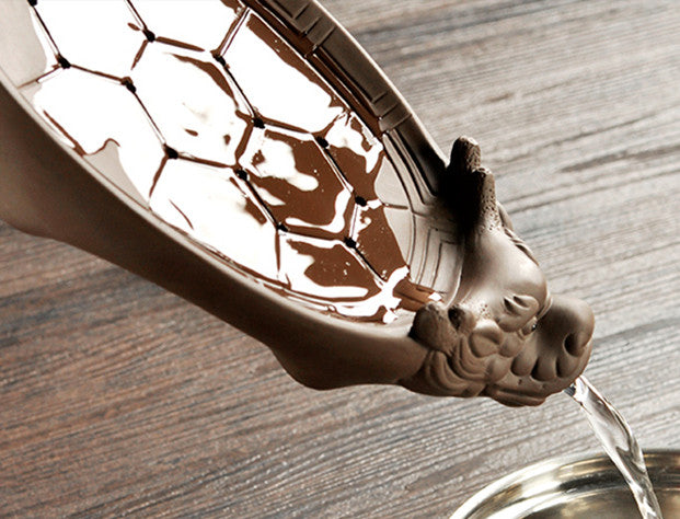 Creative Water Storage Tea Tray Turtle Statue Yixing Purple Clay Holder Plate