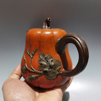 Chinese Yixing Zisha Clay Handmade Exquisite Teapot （高金瓜壶 底款：蒋蓉 )