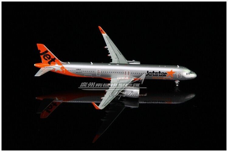 1:400 JC Wings Jetstar AIRBUS A321neo Passenger Airplane Diecast Aircraft Model