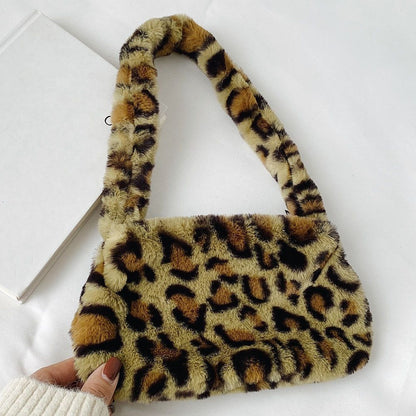 Fluffy Shoulder Bag Vintage Underarm Pouch Square Travelling Purse 22*14*7CM 1PC