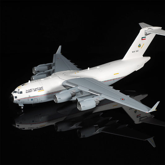 Hogan Kuwaiti Air Force C-17A 1/200 finished plane model aircraft