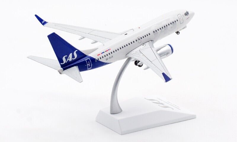 1:200 JC Wings SAS BOEING 737-700 Passenger Airplane Diecast Aircraft Model