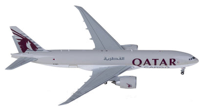 1:400 Geminijets Qatar Boeing 777-200LRF A7-BFT Passenger Airplane Diecast Model