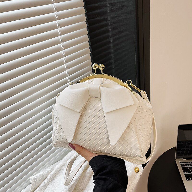 Handbag With Thick Bow Pleated Shoulder Clutch Purses Crossbody Bag 20*23*14 CM