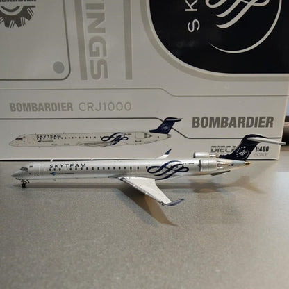 1:400 JC Wings Garuda Indonesia Bombardier CRJ1000 Plane Diecast Aircraft Model