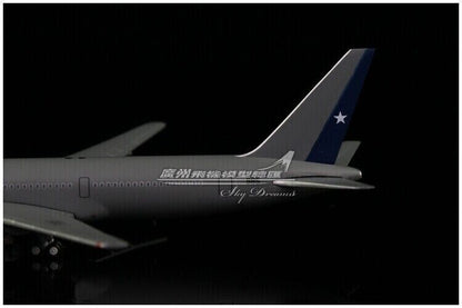 1:400 JC Wings FERZA AEREA DE CHILE BOEING 767-300 Passenger Plane Diecast Model