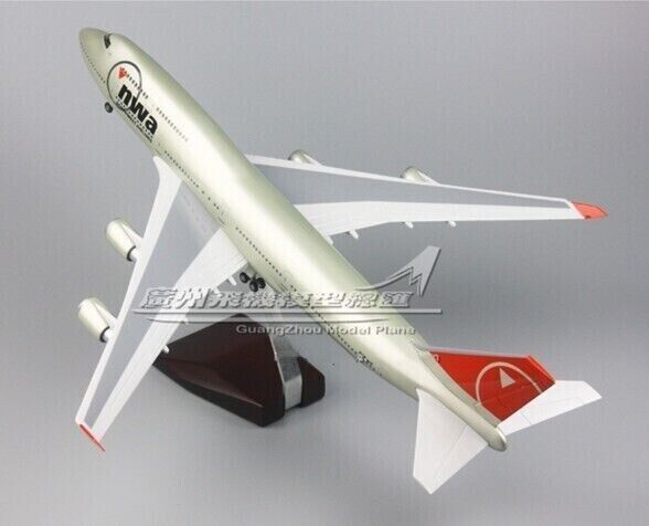 1:150 47CM NWA BOEING 747-400 Airplane Led Sound-controlled Light Resin Model