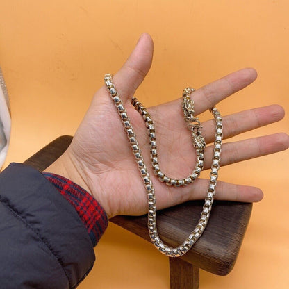 old tibet miao silver hand carving skull Statue necklace noble gift