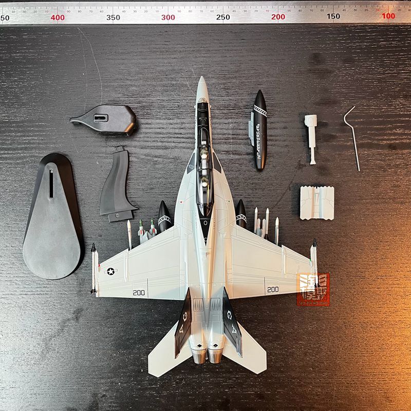 1: 72 F18 Super Hornet Fighter Model Alloy