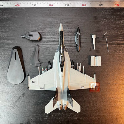 1: 72 F18 Super Hornet Fighter Model Alloy