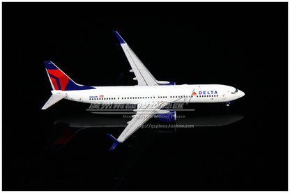 1:400 GeminiJets DELTA BOEING B737-900ER Airplane Diecast Plane Aircraft Model