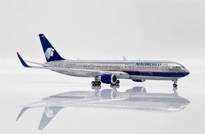 JC WINGS AEROMEXICO for Boeing B767-300ER XA-APB 1:400 Aircraft Pre-built Model