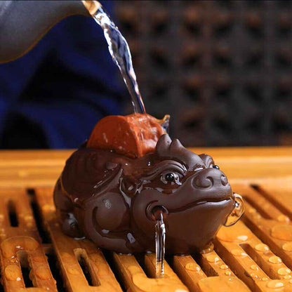 Small Tea Pet Wealthy Mascot Good Luck Yixing Zisha Purple Clay Table Ornament