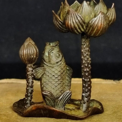 Collection bronze statue fish figure talbe decor tea pet incense burner holder