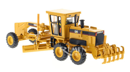 1:50 DM 140H Motor Grader Construction Vehicles Machine Diecast Model Collection