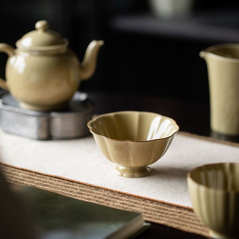 Ding Ware Yellow Handmade Sunflower Cup Master Cup Kung Fu Tea Set Tea Tasting