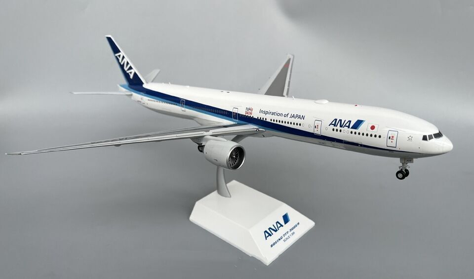 37CM 1:200 JC Wings ANA BOEING 777-300ER Passenger Airplane Diecast Plane Model