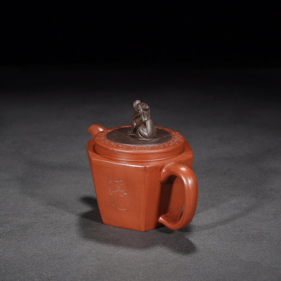 Chinese Yixing Zisha Clay Handmade Exquisite Teapot （六方狮尊 底款：顾景舟）