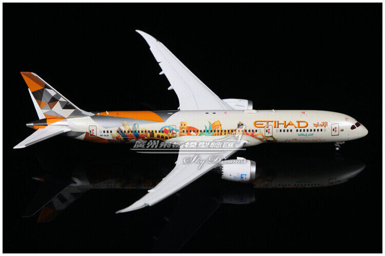 1:400 JC Wings ETIHAD BOEING 787-9 Passenger Airplane Flap Down Diecast Model