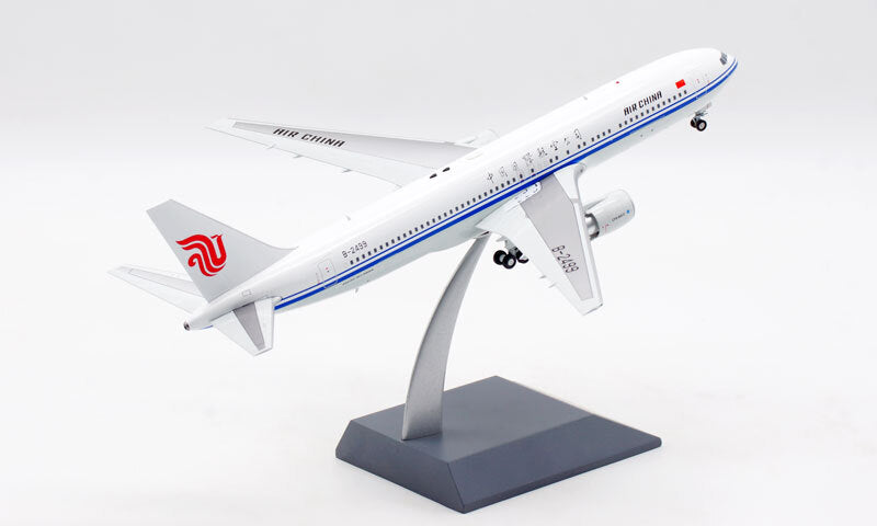 1:200 Aviation AIR CHINA BOEING B767-300ER Passenger Airplane Diecast Model