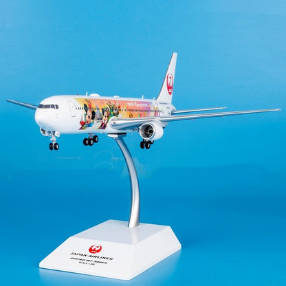 27CM 1:200 JC Wings Japan Airlines B767-300ER Passenger Airplane Diecast Model