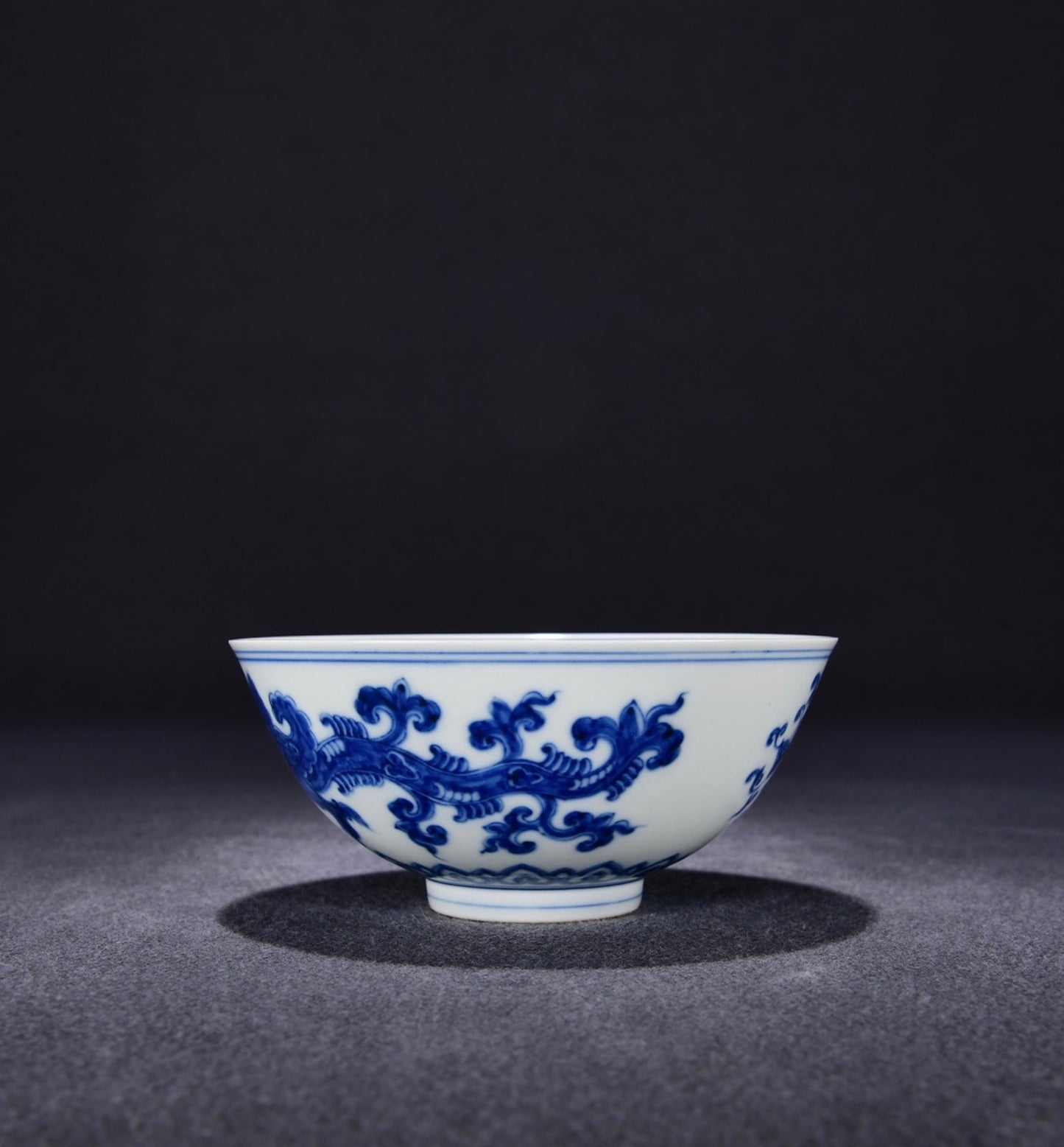Chinese Blue&white Porcelain Hand Painted Exquisite Dragon Pattern Bowl 30146