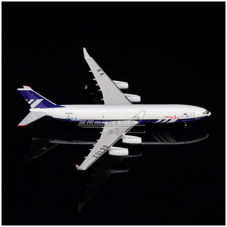 1:400 Phoenix Polet Flight Ilyushin Il-96-400T Airplane Diecast Aircraft Model