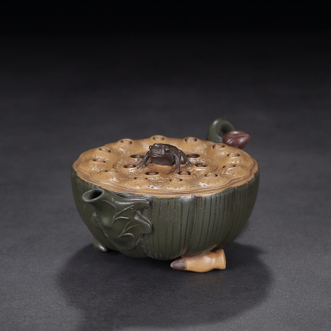 Chinese Zisha Purple Clay Teapot Handmade Frog Tea Pot Exquisite
