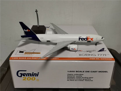 1:200 32CM GeminiJets FedEx BOEING 777-200LRF Airfreighter Diecast Plane Model