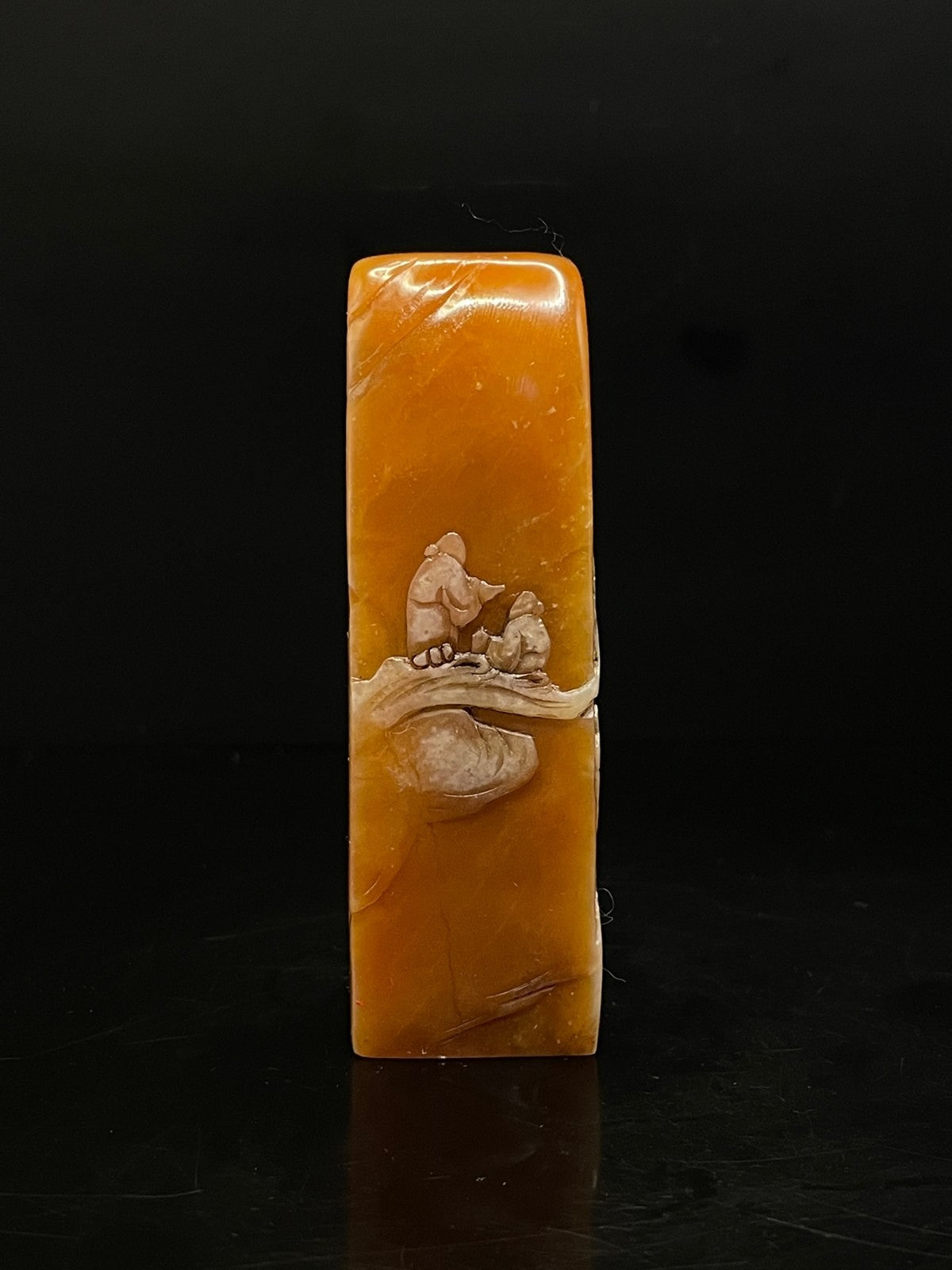 Chinese Natural Shoushan Stone Hand-carved Exquisite Landscape Figure Seal 31293