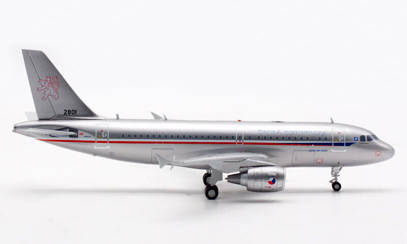 1:200 JC Wings CZECH AIR FORCE AIRBUS A319 Airplane Diecast Plane Aircraft Model