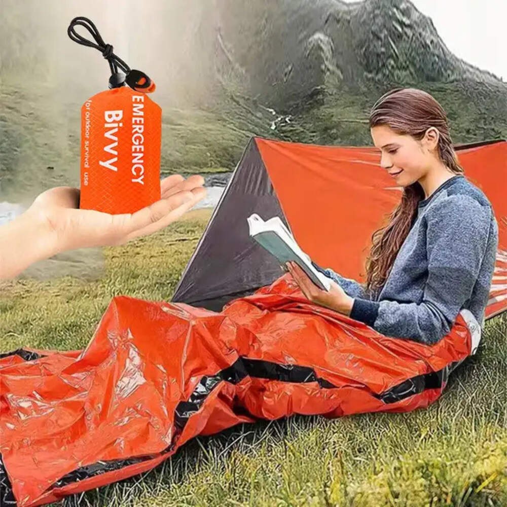 Emergency Sleeping Bag – Portable Survival Blanket