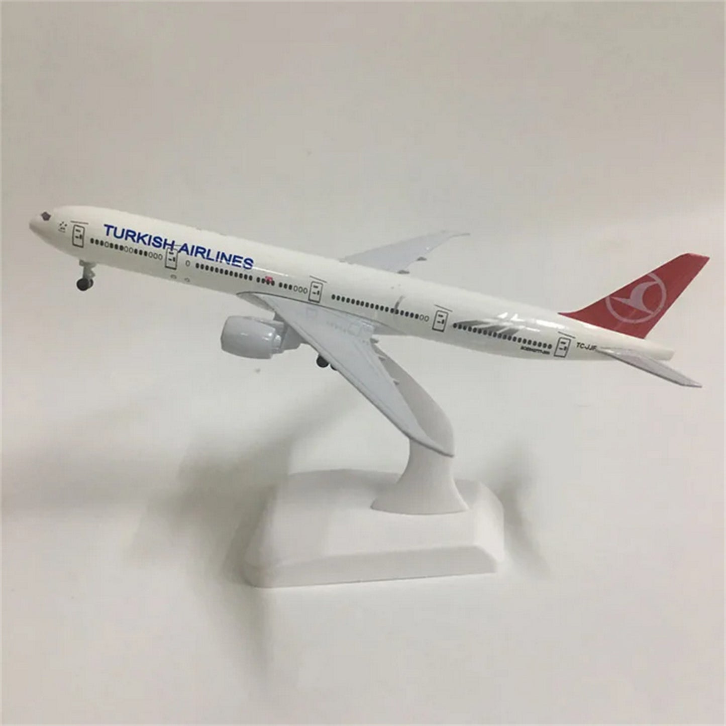 1:400 Turkey B777 Airplane Alloy Model Souvenir Static Display Gift with Stand