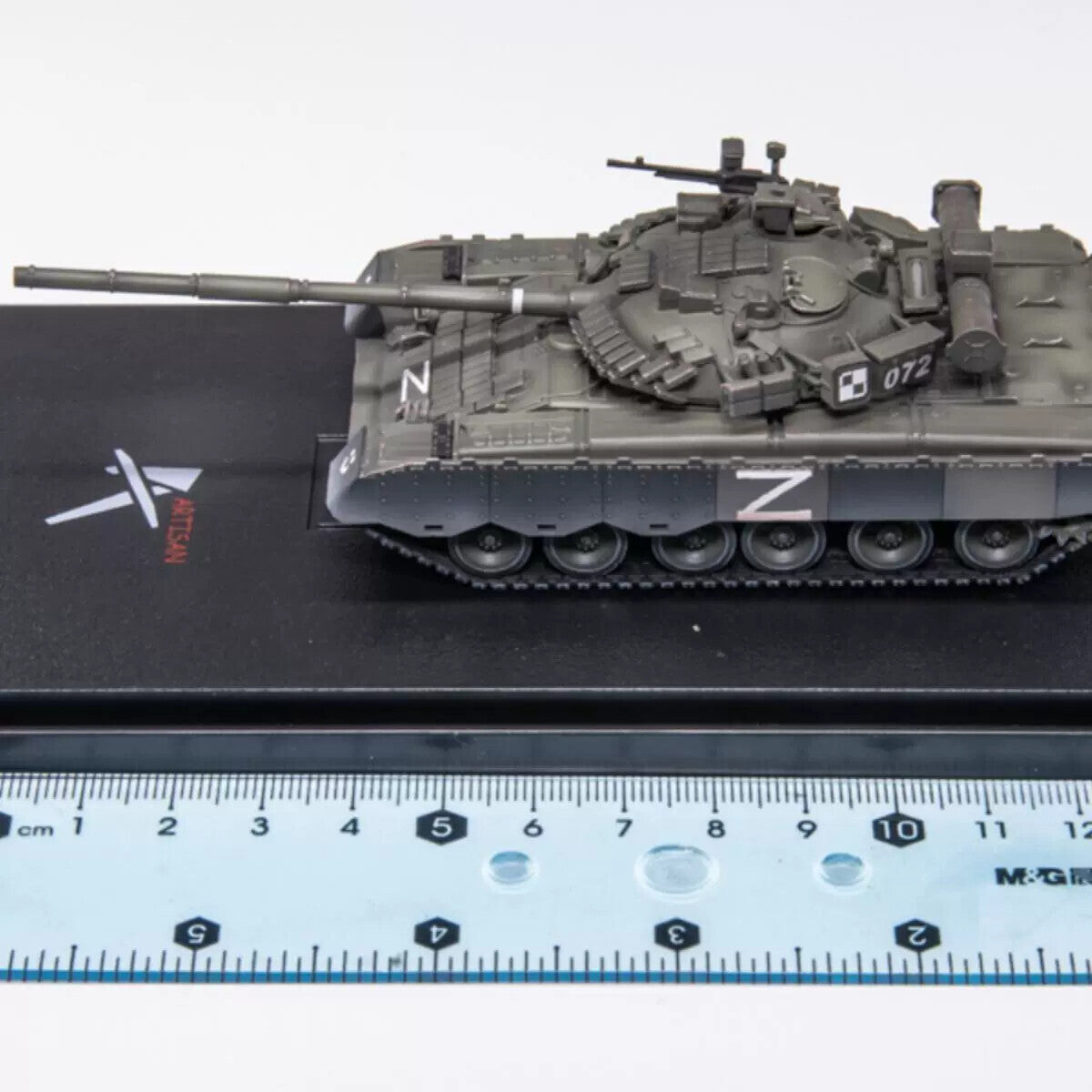 1/72 ARTISAN RUSSIAN T80 T-80BV Main Battle Tank Smiley Face Finished Model