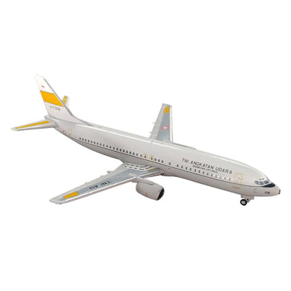 PandaModel TNI ANGKATAN UDARA B737-400 A-7308 1/400 diecast model aircraft