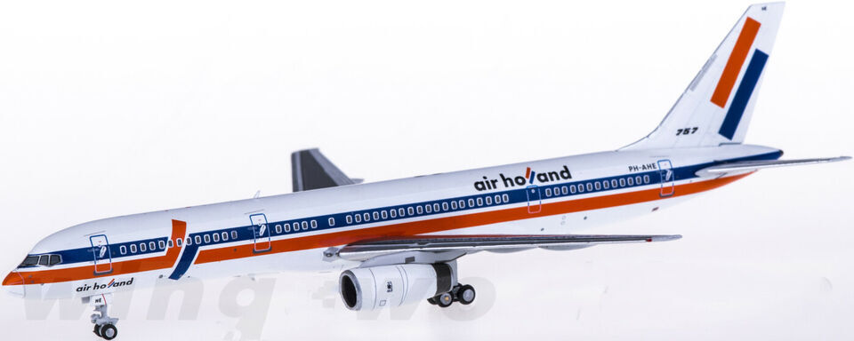 1:400 NG Model Air Holland BOEING 757-200 Passenger Airplane Diecast Plane Model