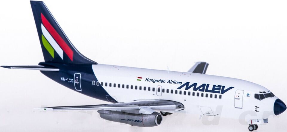 1:200 Herpa Hungarian Airlines BOEING 737-200 Passenger Airplane Diecast Model