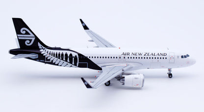 1:200 JC Wings AIR NEW ZEALAND AIRBUS A320neo Passenger Airplane Diecast Model